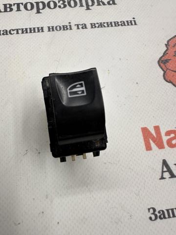 Кнопка подъемника переднего правого стекла 254218614R RENAULT