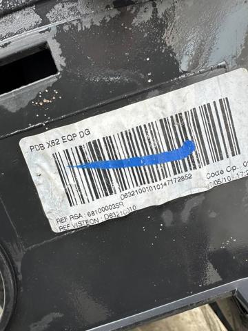 RENAULT 681000035R Торпедо в наличии Полтава