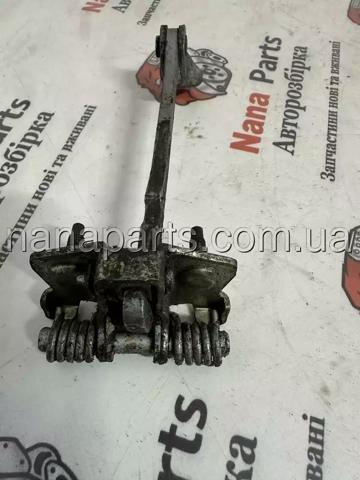 Ограничитель двери передний 804304453R RENAULT
