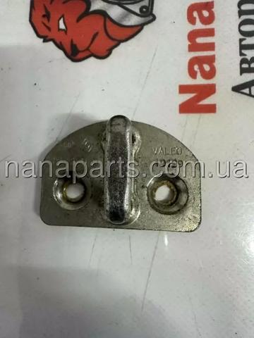 Фиксатор/петля (зацеп) замка двери задней 8200219250 RENAULT
