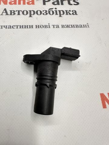 Датчик положения коленвала 8200885209 RENAULT