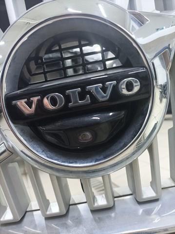 Эмблема на решетку радиатора 31383645 VOLVO