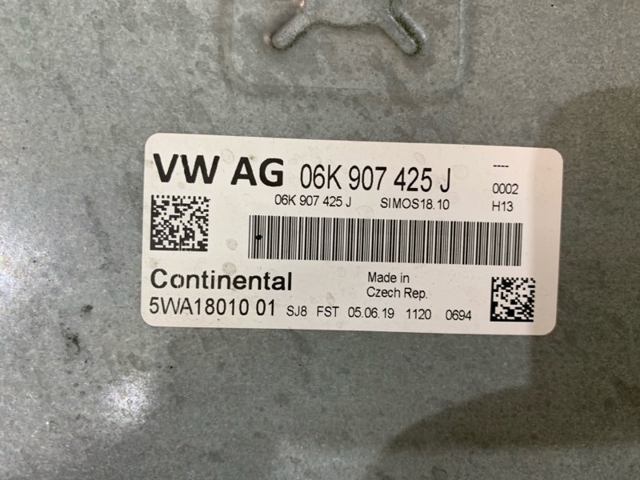 VAG 06K907425J Блок управления двигателем в наличии Тернополь
