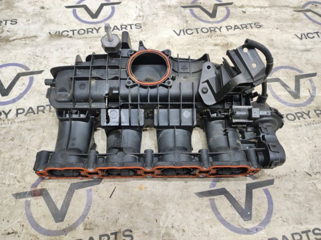 Впускной коллектор 06L133201FA VAG