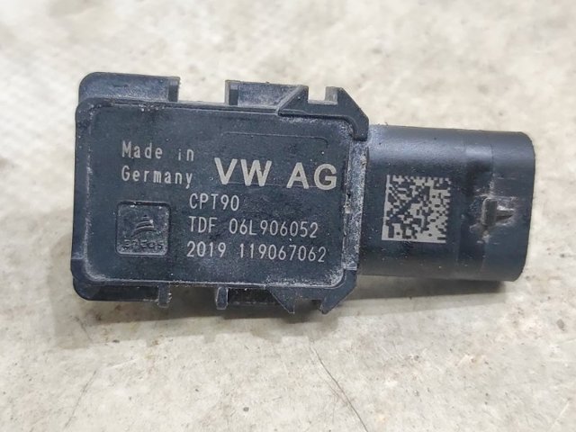 Датчик давления трубки вторичного воздуха 06L906052 VAG
