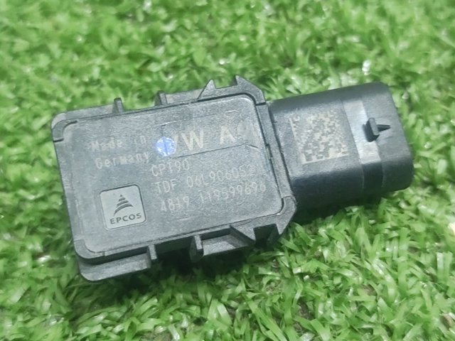 Датчик давления трубки вторичного воздуха 06L906052 VAG