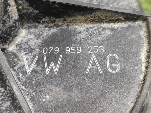 079959231 VAG Насос воздушный купить в Кривой Рог