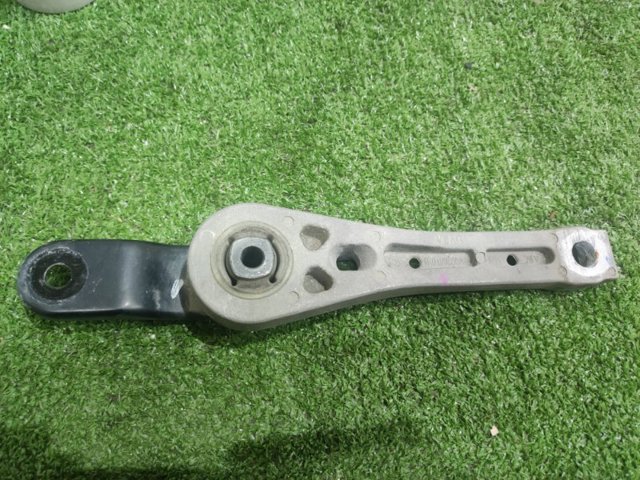 VAG 1K0199855AL Задняя опора двигателя в наличии Тернополь