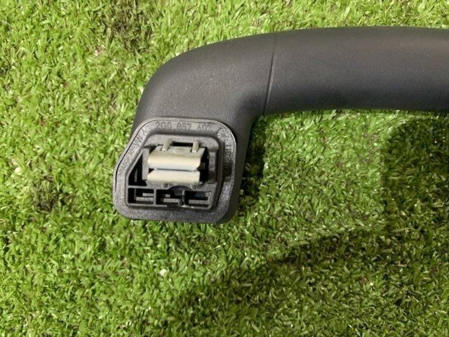 VAG 2G085760782V Ручка крыши салона в наличии Ирпень