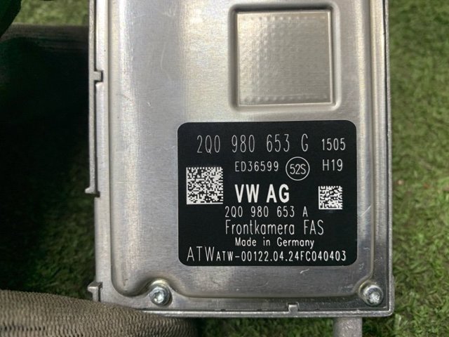 2Q0980653G VAG Камера системы обеспечения видимости купить в Ужгород