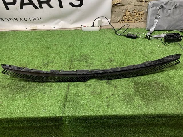 3CM807863A VAG Кронштейн бампера заднего центральный купить в Сумы