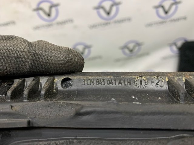 3CM845041ANVB VAG Стекло кузова (багажного отсека) левое купить в Николаев
