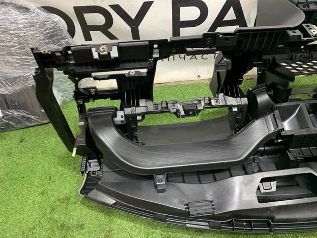 VAG 3CM857003JDB Торпедо в наличии Украина