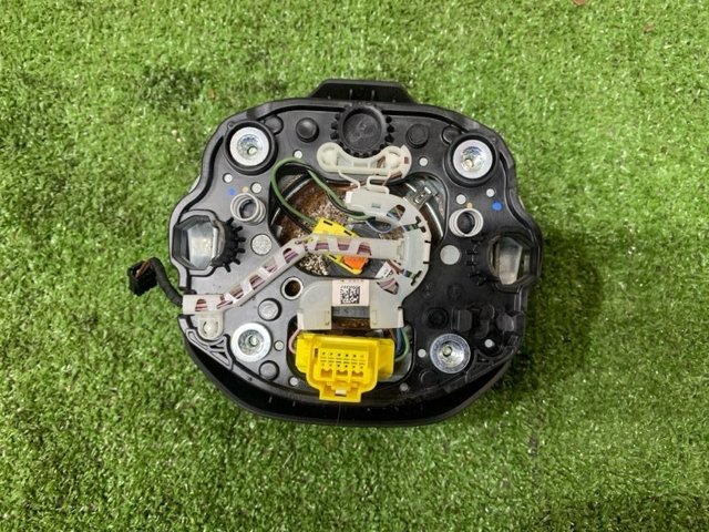 3CM880201G VAG Подушка безопасности (AIRBAG) водительская купить в Украина