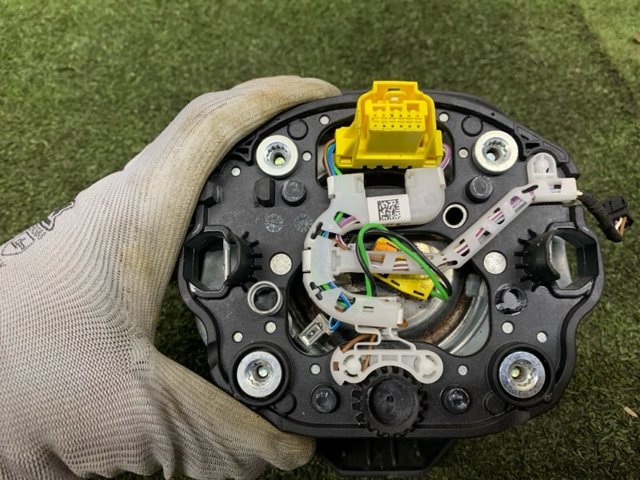 3CM880201GXEA VAG Подушка безопасности водителя купить в Павлоград