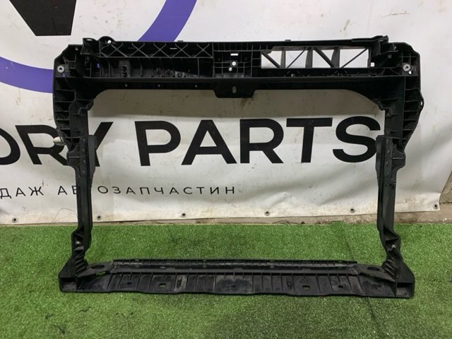 VAG 3CN805588A Рамка радиатора в наличии Кривой Рог