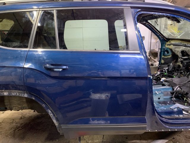 VAG 3CN833056J Дверь задняя правая в наличии Сумы