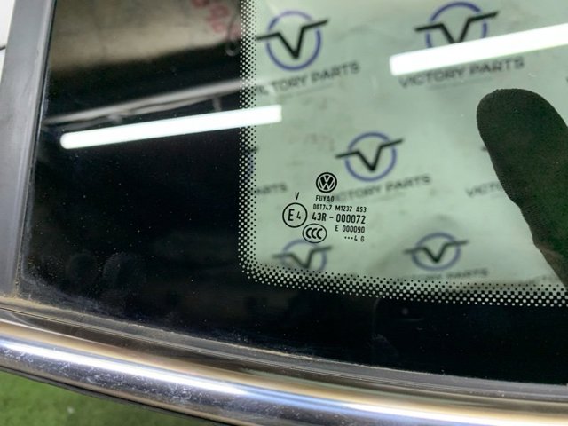 VAG 3CN845297GNVB Стекло кузова (багажного отсека) левое в наличии Черновцы