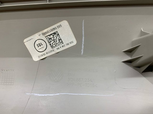 3CN867234AZA2 VAG Обшивка стойки кузова внутренняя передняя правая купить в Хмельницкий