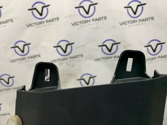 VAG 3CN867292A82V Обшивка стойки кузова внутренняя средняя нижняя правая в наличии Каменское