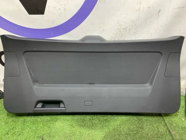 3CN867601B82V VAG Обшивка (облицовка) крышки багажника (двери 3/5-й задней) купить в Ирпень
