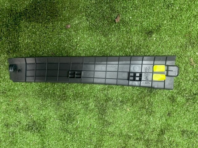 VAG 3CN86822382V Обшивка стойки кузова внутренняя передняя левая в наличии Полтава
