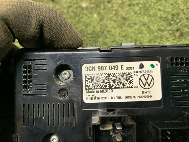 VAG 3CN907049EWZU Блок управления режимами отопления/кондиционирования в наличии Ирпень