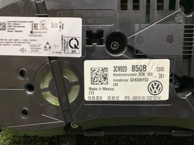 VAG 3CN920850B Панель приборов в наличии Ирпень