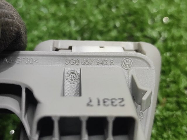 VAG 3G0857643B в наличии Запорожье