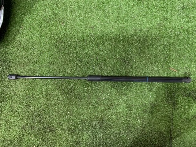 Амортизатор для багажника газовый 3G8827550C VAG