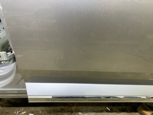 3G8831056AK Дверь передняя правая купить Днепр