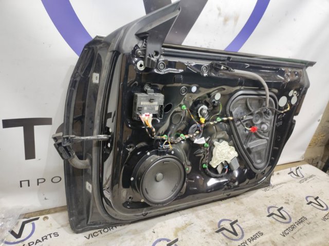 3G8831056AK VAG Дверь передняя правая купить в Житомир