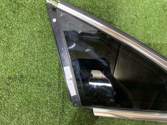 3G8845297FNVB VAG Стекло кузова (багажного отсека) левое купить в Кривой Рог