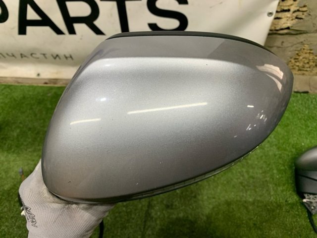 VAG 3G8857507HK9B9 Корпус зеркала заднего вида левого (внутрення часть) в наличии Черновцы