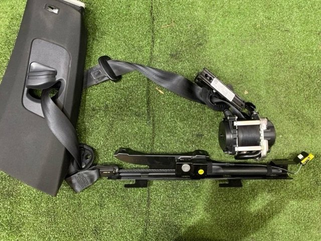 3G8857705DRAA VAG Ремень безопасности передний левый купить в Днепр