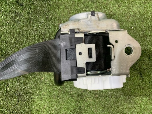 3G8857805BRAA Ремень безопасности задний левый купить Хмельницкий