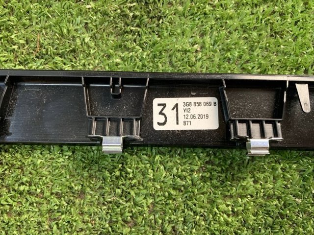 3G8858069BYI2 VAG купить в Чернигов
