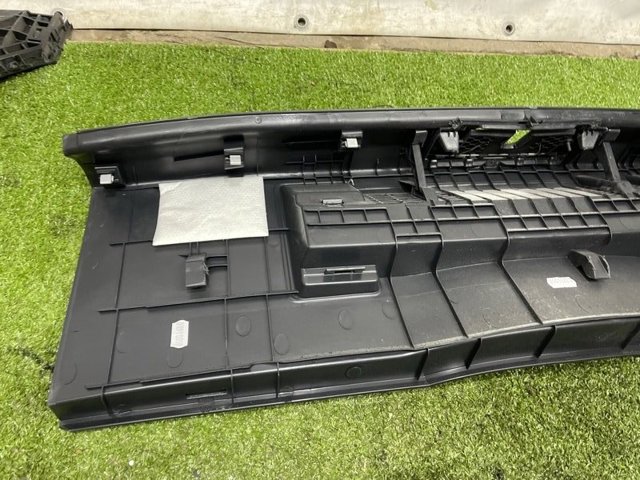 VAG 3G8863459C82V в наличии Украина