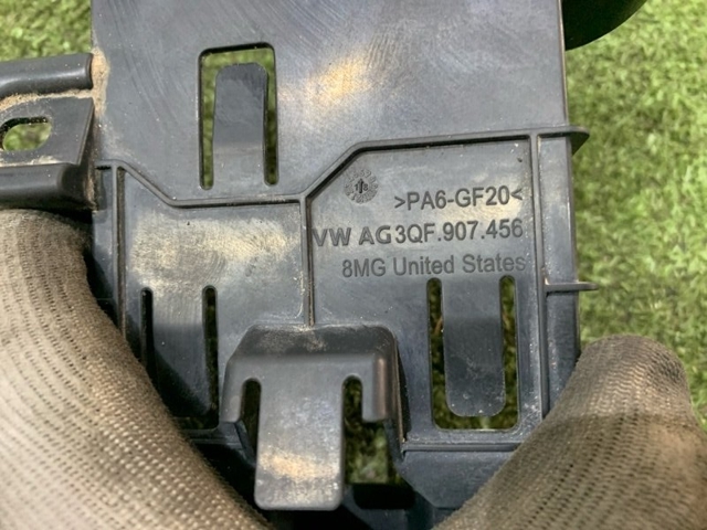 3QF907456 VAG купить в Ирпень