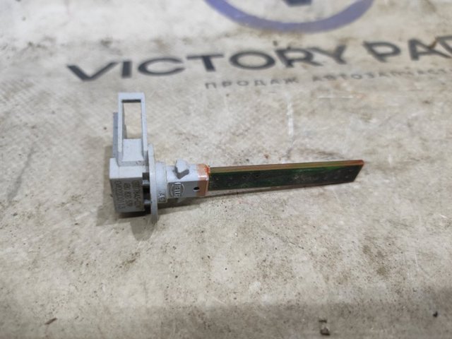 Датчик температуры воздуха в салоне 4B0820539 VAG