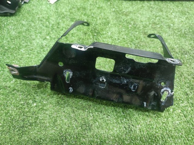 VAG 4G1857219 в наличии Николаев