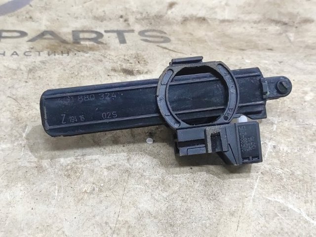 4G1880324 VAG Амортизатор крышки бардачка купить в Полтава