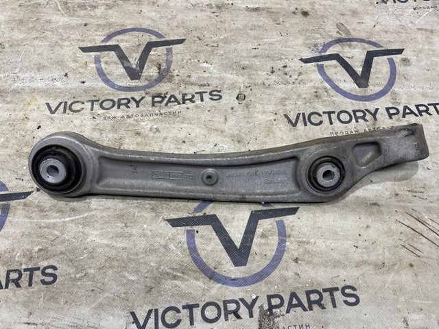 VAG 4M0407152F Нижний рычаг в наличии Полтава