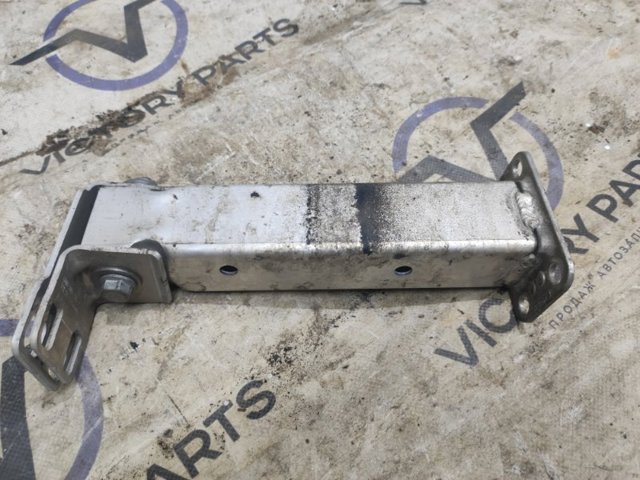 Кронштейн усилителя переднего бампера 4M0802038A VAG