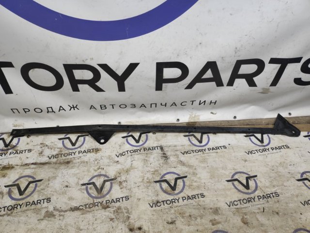 Растяжка заднего моста 4M0803228 VAG