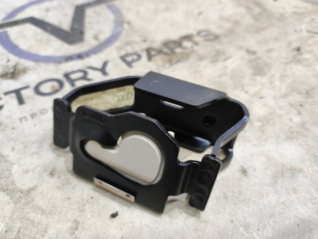 VAG 4M0861735A в наличии Винница