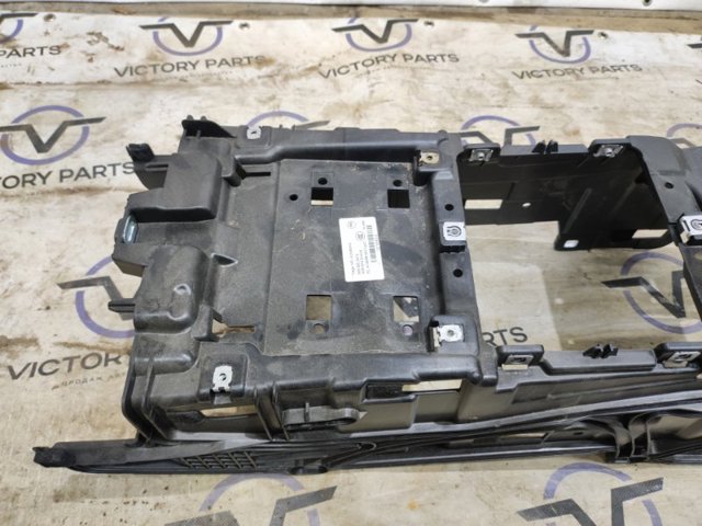 4M0863243B Консоль панели управления центральная купить Кривой Рог