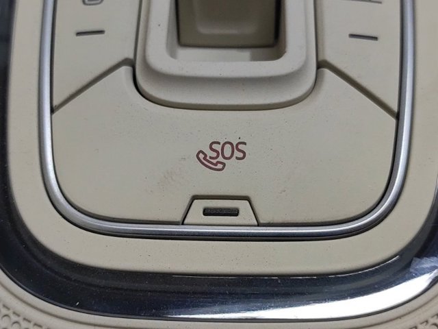 VAG 4M0947135 в наличии Сумы