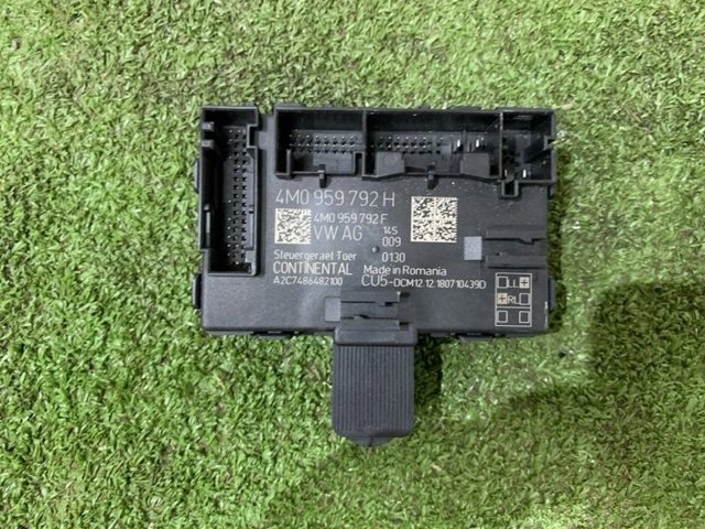 Блок комфорта передней двери 4M0959792H VAG