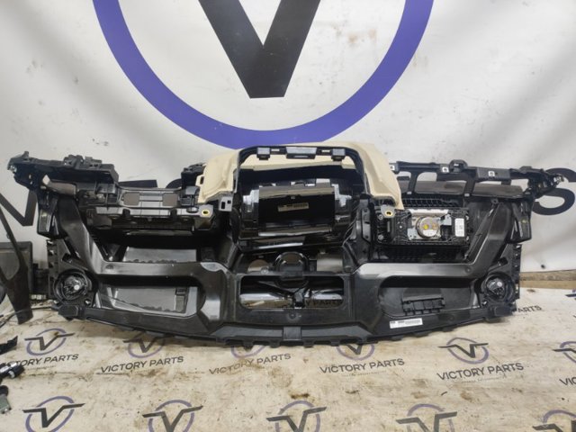4M1857001ABGRK VAG Панель салона передняя "торпедо" купить в Павлоград